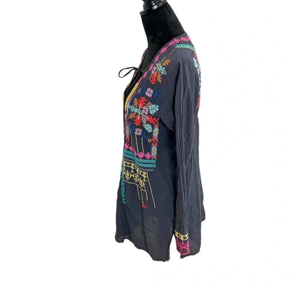 JOHNNY WAS Biya Embroidered Tie Circle Neck Tunic Top EUC SZS - Picture 4 of 7